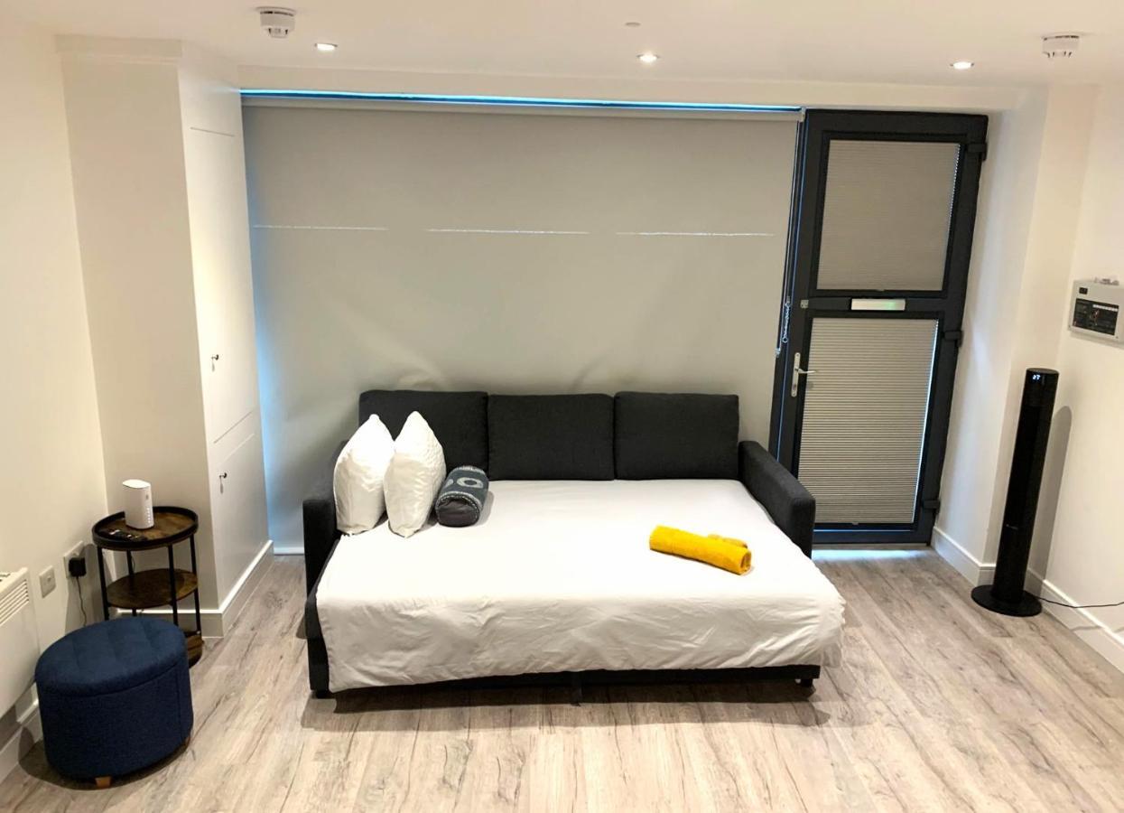 Modern Studio Flat Near Highbury & Islington Station Londra Dış mekan fotoğraf